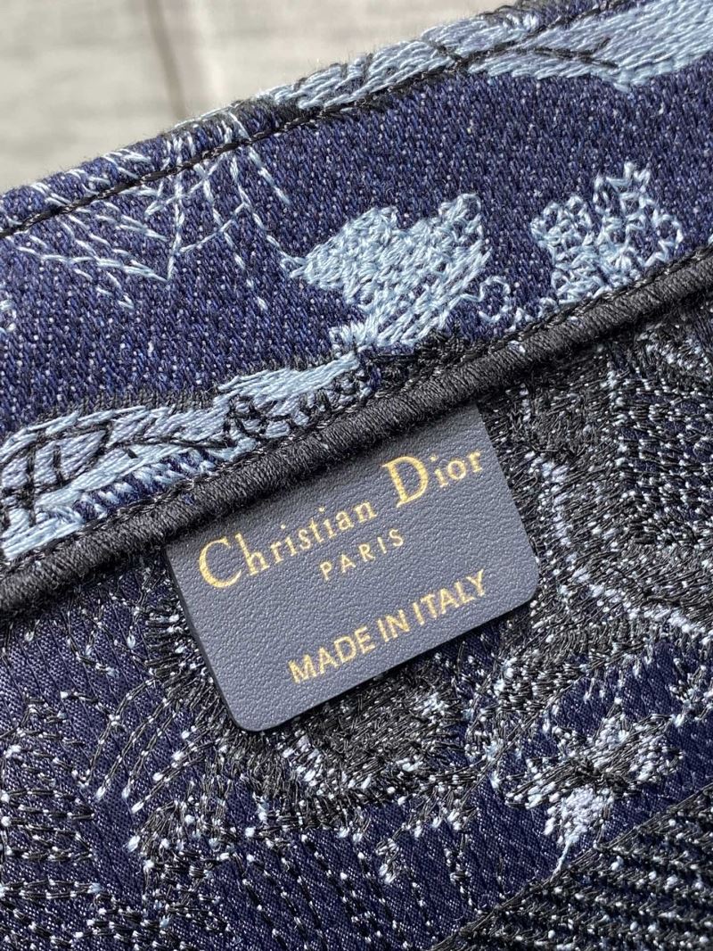 Christian Dior Shopping Bags